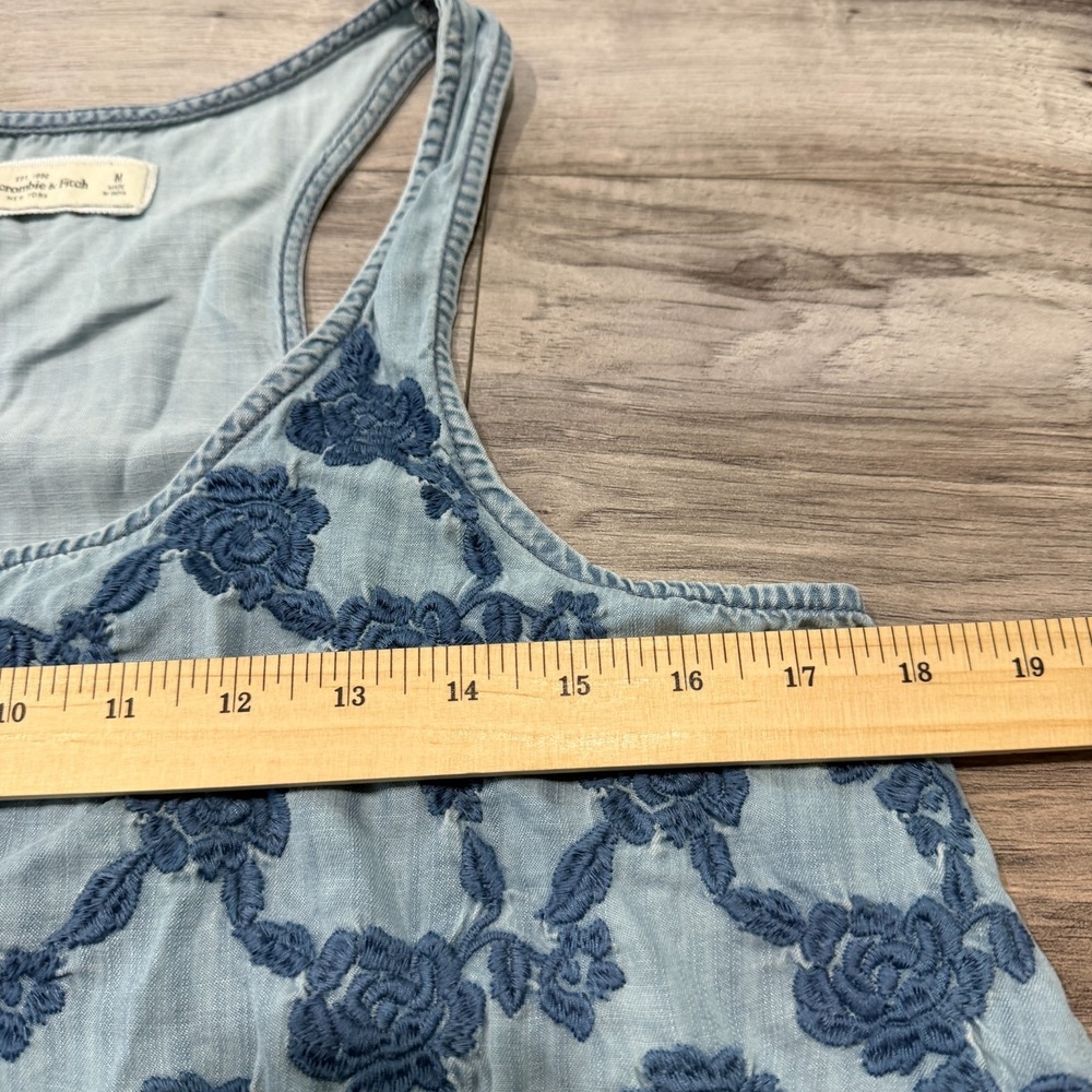 Abercrombie & Fitch Embroidered Lace Tank Top Blue Racerback Women's Medium Boho - Picture 7 of 9